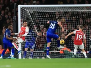 West Ham Shocks Arsenal in an intense match against Chelsea.